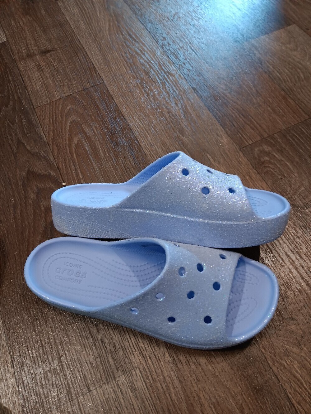 CROCS Classic Platform JELLY Glitter SLIDES in Moon Purple - WOMEN’S - Size W9 - Picture 3 of 3